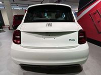 Usata Fiat 500e La Prima 86 kW (118 CV) 2024 Bianco gelato Berlina