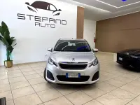 Usata Peugeot 108 Allure 72 CV (52 kW) 2018 Grigio Berlina
