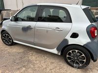 Usata Smart ForFour 2017 Grigio Utilitaria