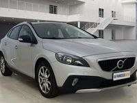 Usata Volvo V40 CC Business Edition 120 CV (88 kW) 2018 Argento metallizzato Station wagon