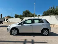 Usata Fiat Grande Punto 77 CV (56 kW) 2010 Grigio Utilitaria