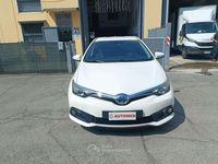 Usata Toyota Auris Hybrid Lounge 99 CV (72 kW) 2018 Bianco Berlina