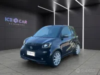 Usata Smart ForTwo Cabrio Prime 90 CV (66 kW) 2017 Nero Cabrio
