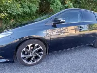 Usata Toyota Auris Hybrid Active 99 CV (72 kW) 2015 Berlina