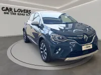 Usata Renault Captur Techno 101 CV (74 kW) 2023 Blu scuro SUV