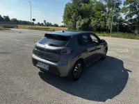 Usata Peugeot 208 Allure 101 CV (74 kW) 2023 Utilitaria