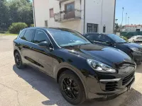 Usata Porsche Cayenne 250 CV (183 kW) 2015 Nero SUV
