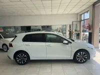Usata VW Golf VIII United 150 CV (110 kW) 2021 Bianco Berlina