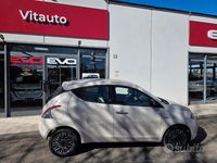 Usata Lancia Ypsilon Gold 69 CV (50 kW) 2016 Beige Utilitaria