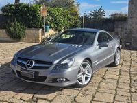 Usata Mercedes SL350 315 CV (231 kW) 2010 Argento palladio Cabrio
