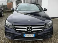 Usata Mercedes E220 Premium Plus 194 CV (142 kW) 2019 Blu/azzurro Station wagon