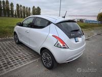Usata Lancia Ypsilon Gold 69 CV (50 kW) 2021 Utilitaria