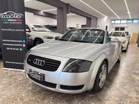 Usata Audi TT Roadster 225 CV (165 kW) 1999 Grigio Cabrio