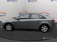 Usata Chevrolet Cruze LS 124 CV (91 kW) 2011 Grigio Berlina