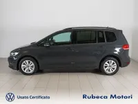 Usata VW Touran Business 122 CV (89 kW) 2023 Grigio urano Monovolume