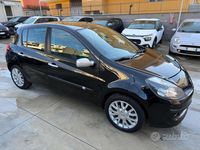Usata Renault Clio II Dynamique 85 CV (62 kW) 2008 Nero Berlina