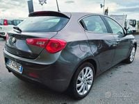 Usata Alfa Romeo Giulietta Distinctive 105 CV (77 kW) 2015 Grigio Utilitaria