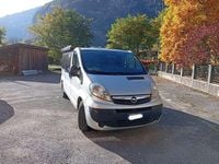 Usata Opel Vivaro 114 CV (83 kW) 2013 Argento Monovolume
