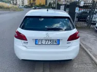 Usata Peugeot 308 Access 110 CV (80 kW) 2016 Bianco Berlina