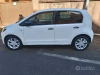 Usata VW up! 60 CV (44 kW) 2016 Bianco Utilitaria
