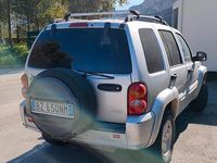 Usata Jeep Cherokee 143 CV (105 kW) 2002 Grigio SUV