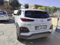 Usata Hyundai Kona Xpossible 120 CV (88 kW) 2018 Bianco perla SUV