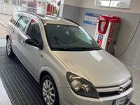 Usata Opel Astra 101 CV (74 kW) 2005 Station wagon