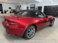 Usata Mazda MX5 Exclusive-Line 132 CV (97 kW) 2025 Soul red crystal Cabrio
