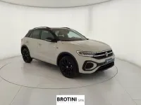Usata VW T-Roc R-line 116 CV (85 kW) 2023 Grigio metallizzato SUV