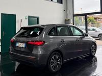 Occasion Mercedes B180 Advanced 116 PK (85 kW) 2024 Grijs MPV