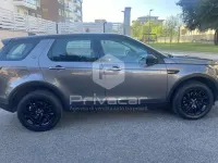Usata Land Rover Discovery 5 SE 150 CV (110 kW) 2018 Grigio SUV