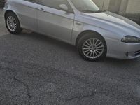 Usata Alfa Romeo 147 105 CV (77 kW) 2008 Grigio Utilitaria