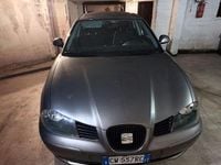 Usata Seat Ibiza Sport 101 CV (74 kW) 2005 Grigio Berlina