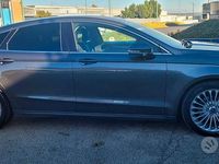 Usata Ford Mondeo Business Edition 180 CV (132 kW) 2015 Grigio Berlina