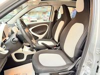 Usata Smart ForFour Passion 70 CV (51 kW) 2016 Bianco Utilitaria