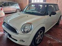 Usata Mini ONE Pepper 95 CV (69 kW) 2008 Beige Utilitaria
