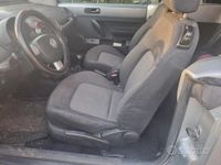 Usata VW New Beetle 105 CV (77 kW) 2008 Grigio Utilitaria