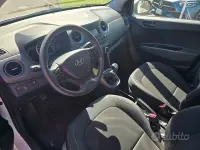 Używany Hyundai i10 Comfort 66 KM (48 kW) 2017 Biały Hatchback