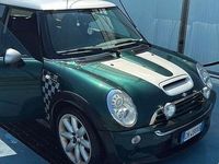 Usata Mini Cooper S 170 CV (125 kW) 2004 Verde Utilitaria