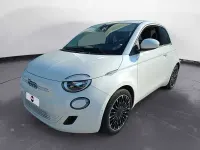 Usata Fiat 500e Icon 86 kW (118 CV) 2022 Bianco Utilitaria