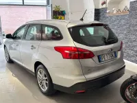 Usata Ford Focus Business Edition 120 CV (88 kW) 2017 Argento Station wagon