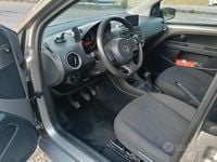 Usata VW up! 2016 Grigio Utilitaria