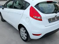 Usata Ford Fiesta 2009 Bianco Berlina