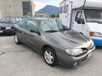 Usata Renault Mégane Coupé R.S. 90 CV (66 kW) 1998 Grigio Coupé