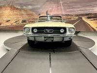 Usata Ford Mustang 324 CV (238 kW) 1967 Beige Cabrio