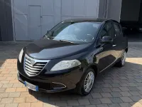 Usata Lancia Ypsilon 69 CV (50 kW) 2012 Nero Utilitaria