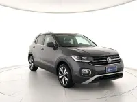 Usata VW T-Cross Advance 110 CV (80 kW) 2023 Smoky grey metallizzato SUV