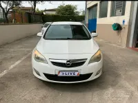 Usata Opel Astra Cosmo 110 CV (80 kW) 2011 Berlina