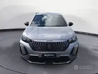 Usata Peugeot 2008 Allure 100 CV (73 kW) 2025 Grigio SUV