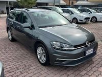 Usata VW Golf VII 116 CV (85 kW) 2018 Grigio Station wagon